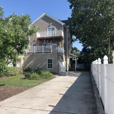 Charming Oceanfront, Vibe District, Wavegarden, Dome Executive Townhouse