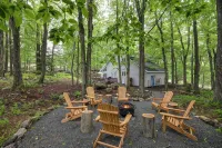Winter Adventures Pocono Escape w/Fire Pit & Arcade Games - Sleeps 8 Guest - 4-Star