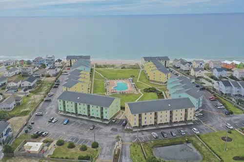 Surf Condo 518 - HeavenLee by the Sea - First Floor End Unit