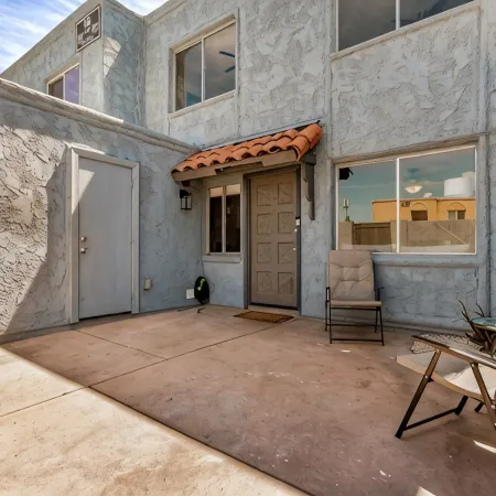 Pet Friendly Townhome with New Furnishings and Private enclosed Patio.