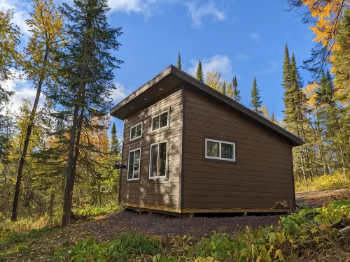 Woodsy Personal Retreat Cabin - "Gratitude" - Hytter
