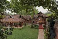 Samiira on Ashtamudi Lake - 3-Star