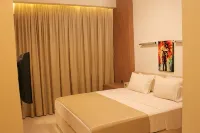 Hayali Suites - balcony