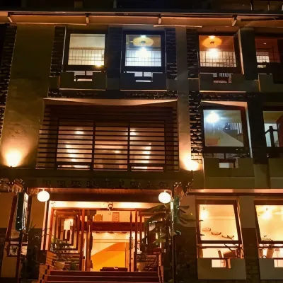 Hotel Bellacasa Hotels near Hanuman Tok