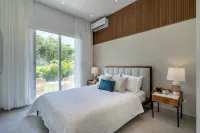 Elegant Beach Villa, Private Pool & Golf Course! - Villas