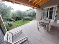 Pergola House 2 - Poolfront with parking space - 2-Star