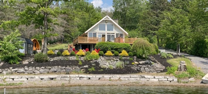 Unwind in Lakeside Luxury:Private House,Dock,Views, Kayaks - Auburn/Skaneateles Hotels in Cayuga County