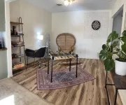 Cozy Home 1 Mile From Food/Shopping, Close to Kaw and Ponca Lake
