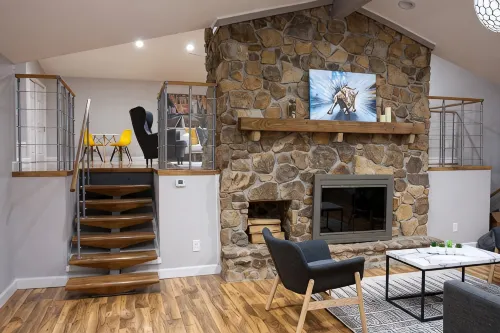 ‼️‼️ Modern Wooded Retreat ‼️‼️ 6min to Purdue - Wifi