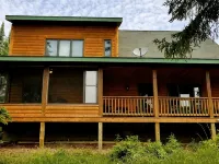Comfortable 3 Bedroom, 2 Bath Cabin Between Lutsen Mountains and Lake Superior Hotels in Lutsen