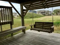 Oceanside Beach Cottage! Steps to the Ocean!  Great Location!  Kitty Hawk, NC - 2 tähden