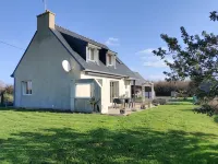 House 400 meters from the sea Hotels in Penmarch