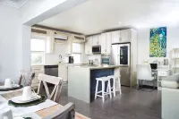 La Vue de Basseterre - Luxurious, private, one bedroom apartment in Bird Rock - Wifi