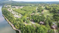 Welcome to A Glimpse of the Lake – Your Ideal Lakeside Retreat - 民泊