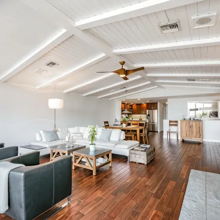 Our Waterfront Home Is All Ready Just for You!Vrc16-000016