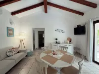 Villa near Porto-Vecchio private heated pool <br>6 km from the sea