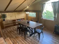 Historic Westcliffe Outpost Penthouse Apt 2bed/2bath - 3 étoiles