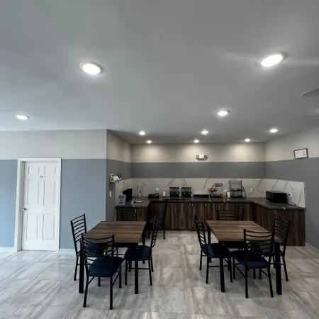 Captain Suites