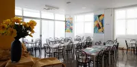 Hotel Morfeo - Fun Hotel - No Family - breakfast