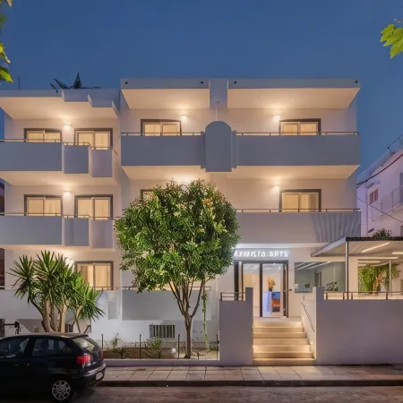 Christa Apartments