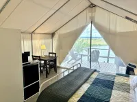 Lakefront Glamping Tent w/ensuite bathroom, King Bed, Fabulous View, near Acadia