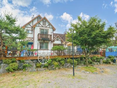 Hongcheon River Story Pension
