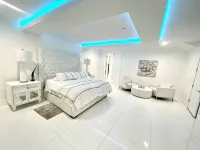 Luxurious Entertainment Mansion - Kolam Renang Peribadi