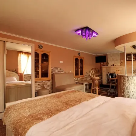 Hotel Harmony