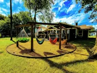 1700ft Gamers Nest 3 Bedroom 2 Bath 2 Kings 2 Queens and a Full!  Bomb Backyard! - Homestays