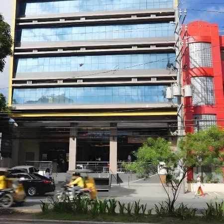 Pacific Park Hotel