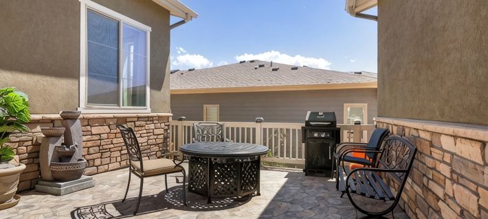 Relaxing Foothills Retreat in Gorgeous Modern Home Hoteles en Arvada