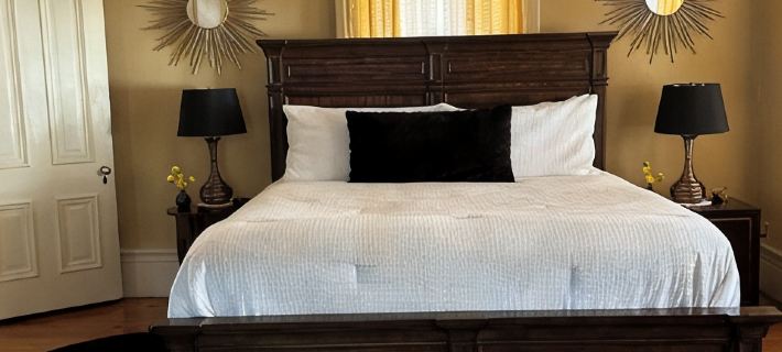 Experience Charleston charm near Hiwassee River Hotels in Bradley County
