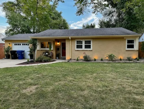 Tranquil three bedroom SpaHome in central St. Louis. - 4-Star