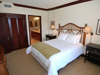 CROWN JEWEL PENTHOUSE D406! UNFORGETABLE OCEAN VIEWS!