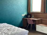 Hotel Toscana ボルナのホテル