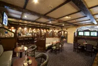 Dooly's Hotel - 3-Star