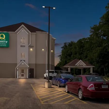 Microtel Inn & Suites by Wyndham Washington/Meadow Lands