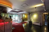 Taebaek Tourist Hotel - parking