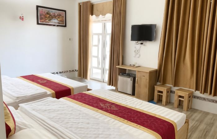 Ngoc Quy Hotel
