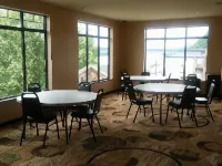 Comfort Inn & Suites Marquette - Prairie du Chien Hotels in Mendon