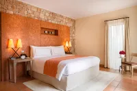 Terre Blanche Hotel Spa Golf Resort - balcony