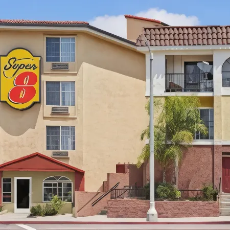 Super 8 by Wyndham Sonora