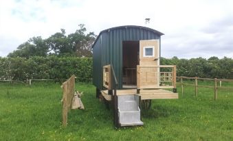 Shepherds Lodge