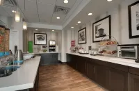 Hampton Inn Pawtucket - breakfast