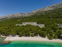Bluesun Hotel Marina Hotels near Archaeological Collection