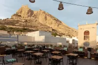 Hotel la Milagrosa - 2-Star