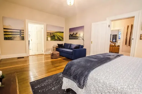 Downtown Luxury Historic Home, Rock‘n Roll/Bourbon Vibe, Indoor Sauna, 3 Kings - 4-نجوم