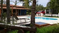 Pousada Recanto Solar Dos Pássaros - مسبح