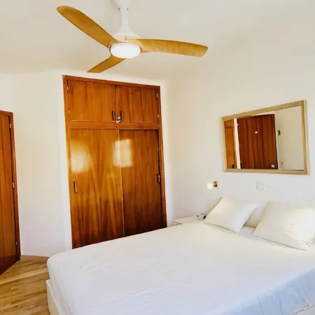 IGUAZU apartment with swimming pools (100 m from Yumbo)