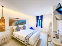 Little Mykonos Hotels near Merdeka Building